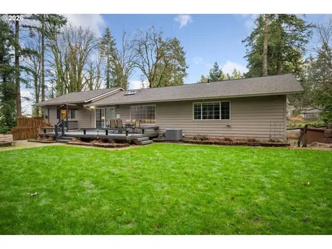 1471 Burns Street West Linn OR 97068