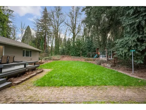 1471 Burns Street West Linn OR 97068