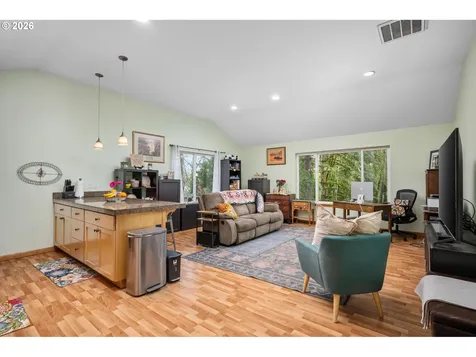 1471 Burns Street West Linn OR 97068