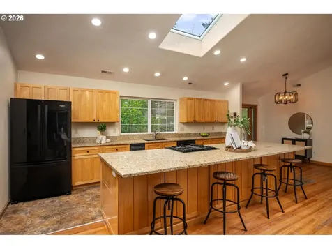 1471 Burns Street West Linn OR 97068