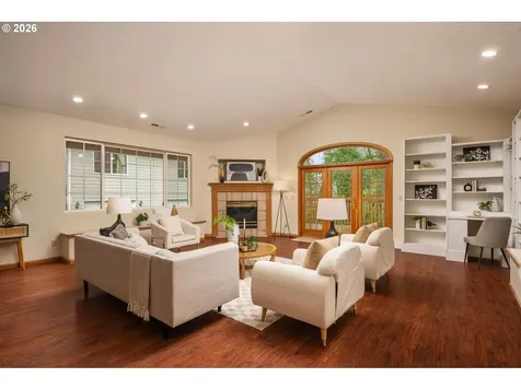 1471 Burns Street West Linn OR 97068