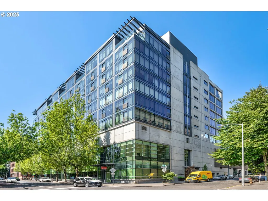 1410 NW Kearney Street Portland OR 97209