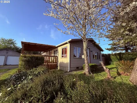 3450 Vine Avenue Coos Bay OR 97420