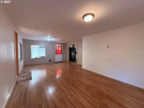 3450 Vine Avenue Coos Bay OR 97420