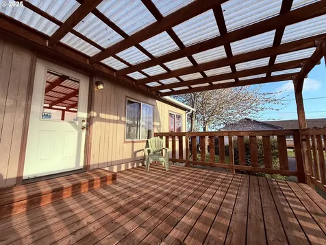 3450 Vine Avenue Coos Bay OR 97420