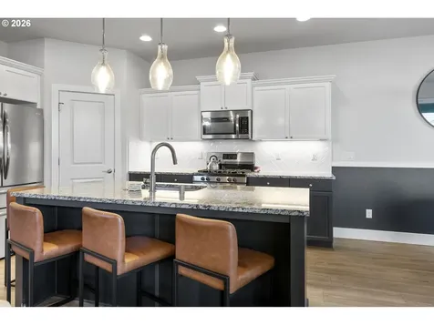221 S 39th Drive Ridgefield WA 98642
