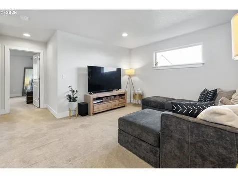 221 S 39th Drive Ridgefield WA 98642