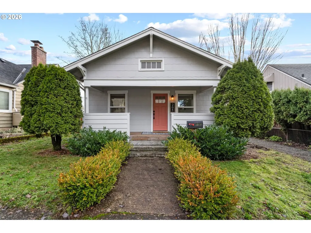 205 W 32nd Street Vancouver WA 98660