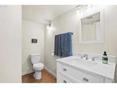 205 W 32nd Street Vancouver WA 98660