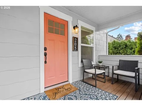 205 W 32nd Street Vancouver WA 98660