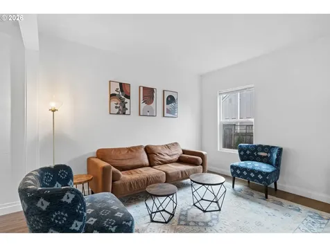 205 W 32nd Street Vancouver WA 98660