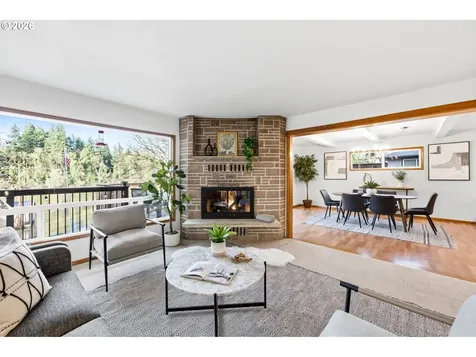 14055 NE River Vista Lane Aurora OR 97002