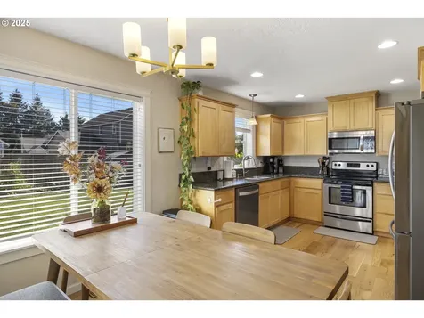 420 N 7th Street Carlton OR 97111