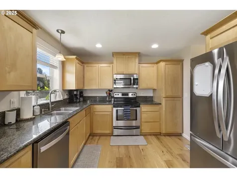 420 N 7th Street Carlton OR 97111