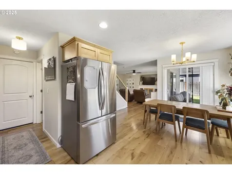 420 N 7th Street Carlton OR 97111