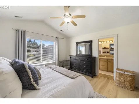 420 N 7th Street Carlton OR 97111