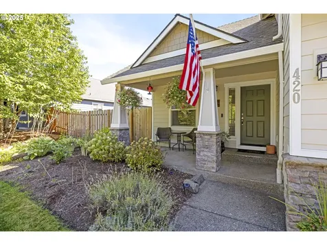 420 N 7th Street Carlton OR 97111