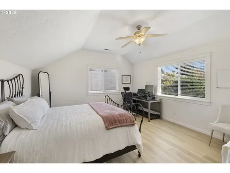 420 N 7th Street Carlton OR 97111