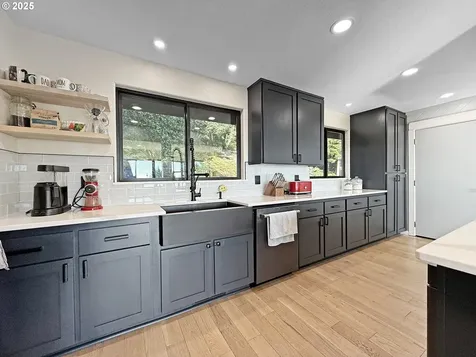 18950 Timeus Ranch Road Brookings OR 97415