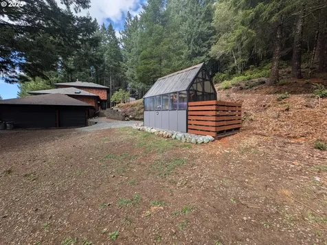 18950 Timeus Ranch Road Brookings OR 97415
