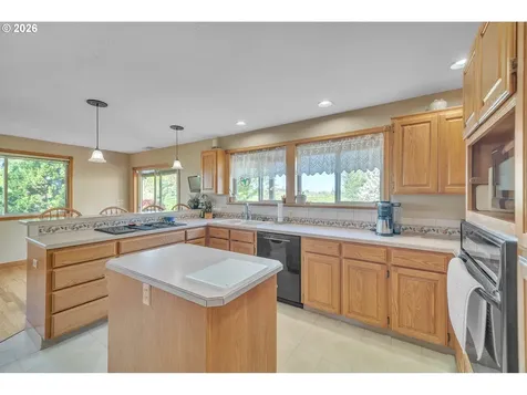 6900 S Schneider Road Canby OR 97013