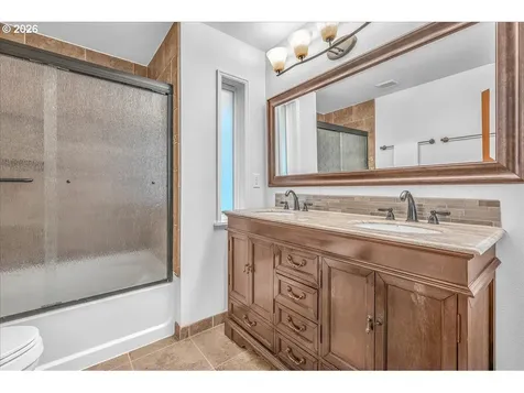 5795 NW 181st Avenue Portland OR 97229