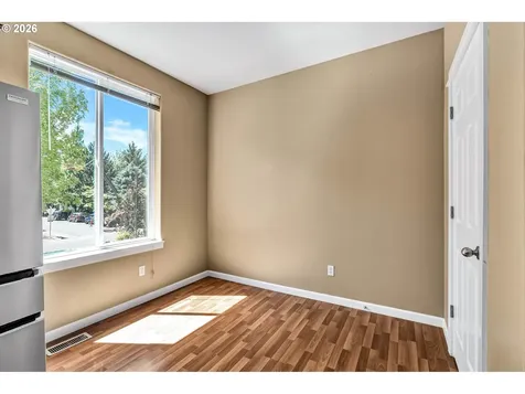 7854 SW Water Parsley Lane Portland OR 97224