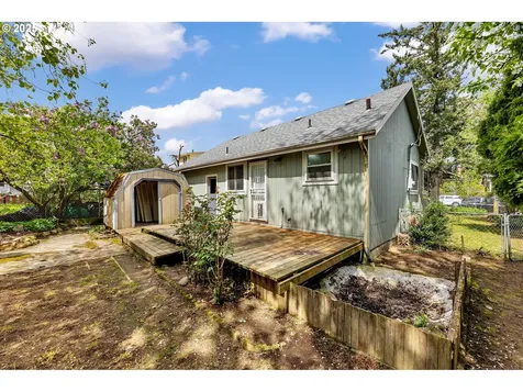 7822 SE Henry Street Portland OR 97206