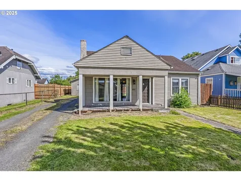 530 21st Avenue Longview WA 98632