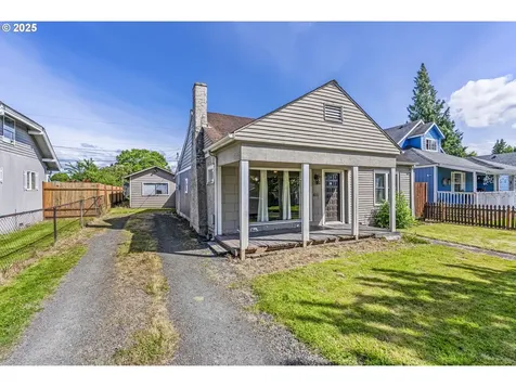 530 21st Avenue Longview WA 98632