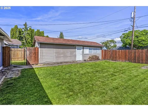 530 21st Avenue Longview WA 98632
