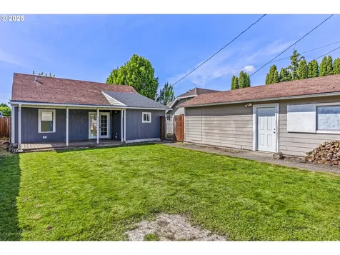 530 21st Avenue Longview WA 98632