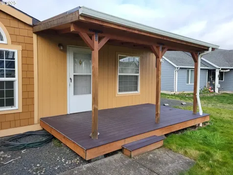 201 NE Blair Street Sheridan OR 97378
