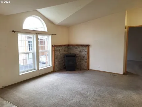 201 NE Blair Street Sheridan OR 97378