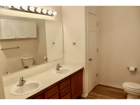 203 Robin Court Creswell OR 97426
