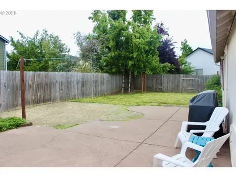 203 Robin Court Creswell OR 97426