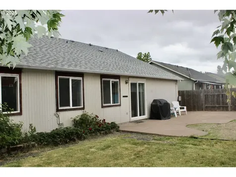 203 Robin Court Creswell OR 97426