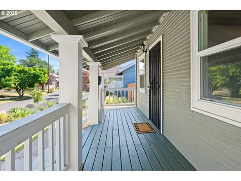 3325 NE 77th Avenue Portland OR 97213
