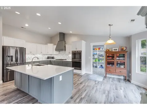 154 Eureka Lane Kalama WA 98625