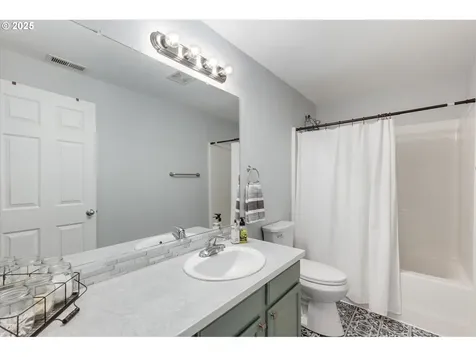 154 Eureka Lane Kalama WA 98625