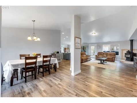 154 Eureka Lane Kalama WA 98625