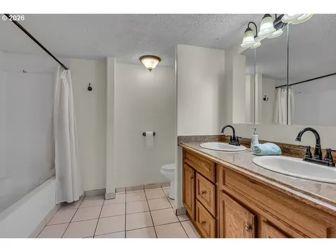 23501 NE Sunnycrest Road Newberg OR 97132
