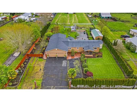 23501 NE Sunnycrest Road Newberg OR 97132