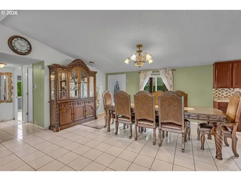 23501 NE Sunnycrest Road Newberg OR 97132