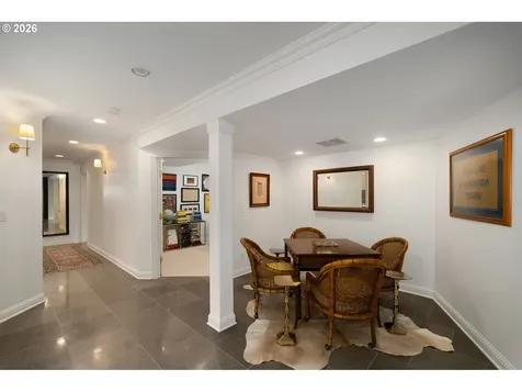 722 SW Westwood Drive Portland OR 97239