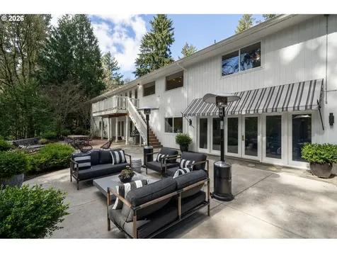 722 SW Westwood Drive Portland OR 97239