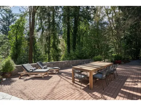 722 SW Westwood Drive Portland OR 97239