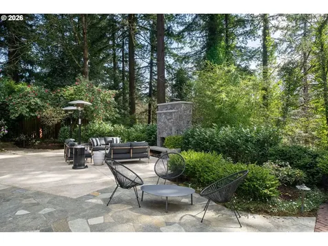 722 SW Westwood Drive Portland OR 97239