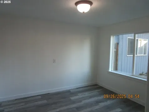 1623 N Fir Street Coquille OR 97423