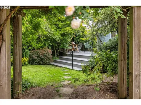 3723 NE 21st Avenue Portland OR 97212